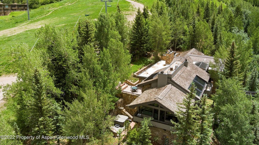 位于730 S Galena St的最具标志性的住宅。